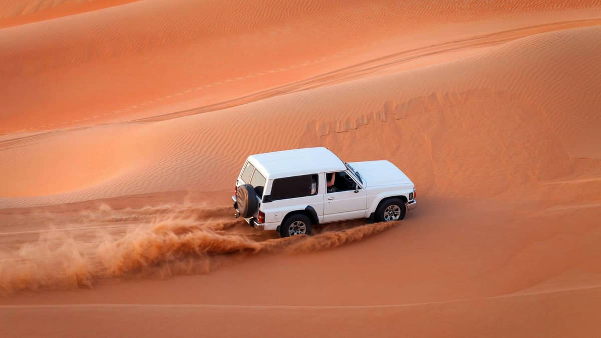 Thrilling Desert Adventures in Dubai